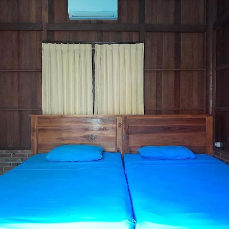 Khalisha Villa Airsatang ภายนอก รูปภาพ