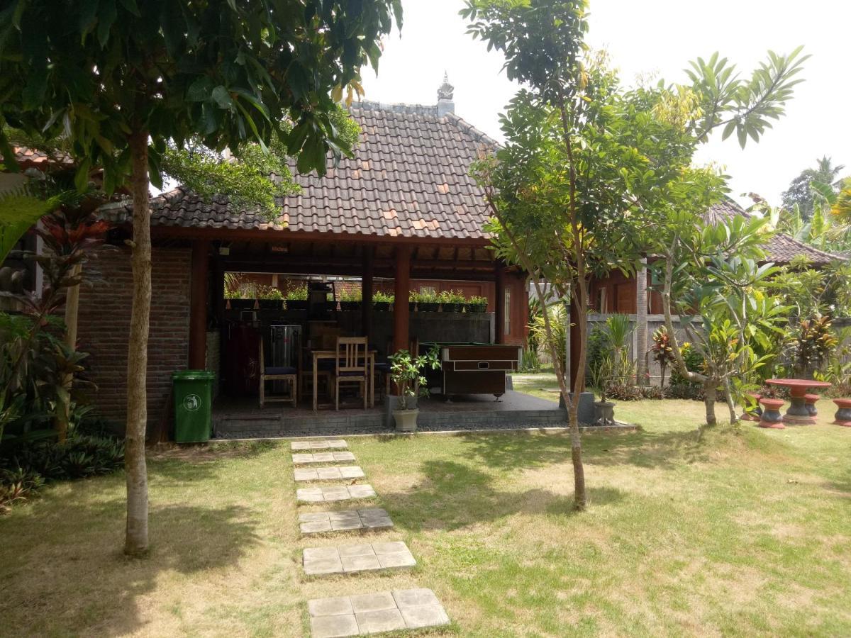 Khalisha Villa Airsatang ภายนอก รูปภาพ