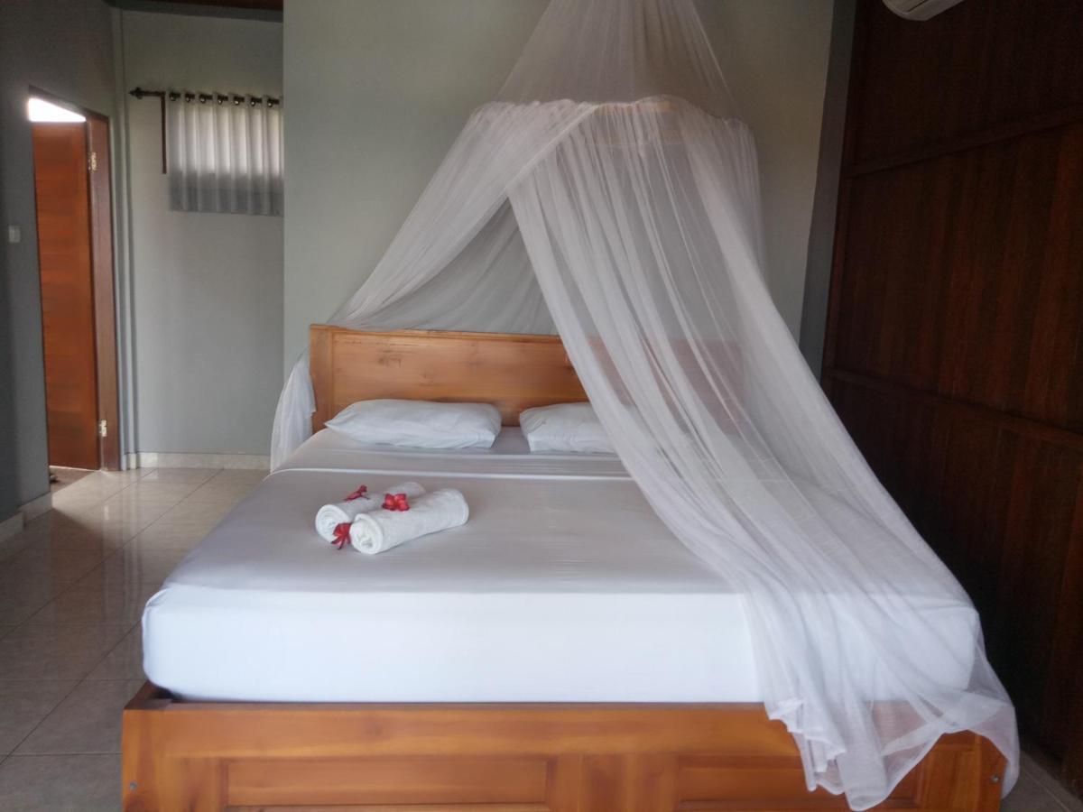 Khalisha Villa Airsatang ภายนอก รูปภาพ